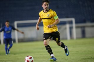 Στο προσκήνιο το συμβόλαιο του Σιμόες