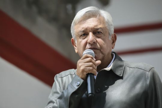 Ο νέος πρόεδρος κόβει 60% το μισθό του