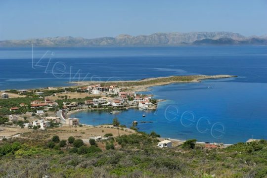 Μια αγκαλιά θάλασσα στον Λακωνικό κόλπο