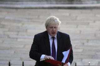 Brexit και Μέι στον αέρα