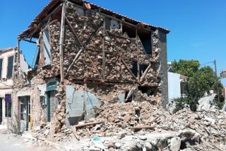 Οι αποκαταστάσεις κτιρίων με παραδοσιακές τεχνικές!
