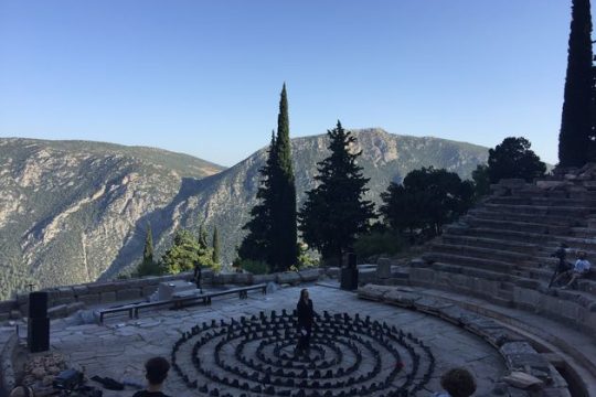 Ο Διόνυσος επέστρεψε στους Δελφούς