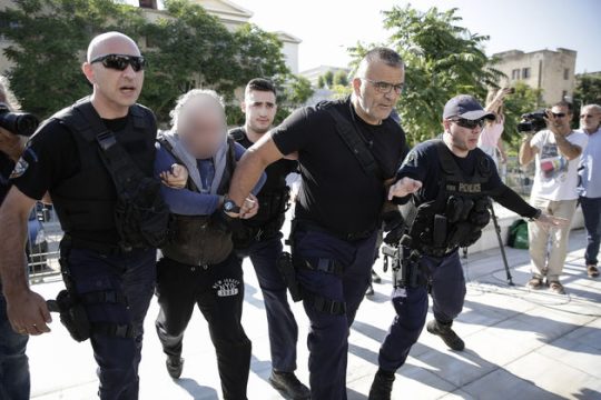 Δις ισόβια για την άγρια δολοφονία της εφοριακού