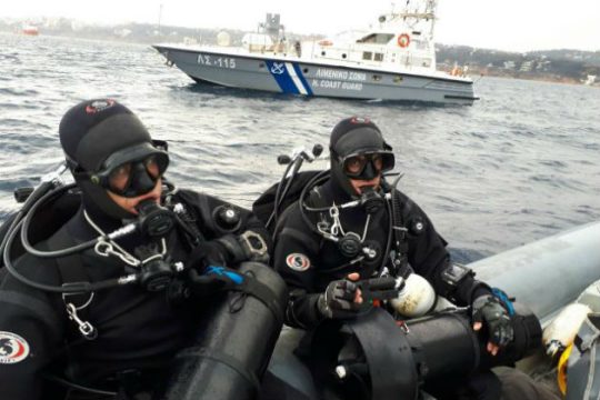Συνεχίζονται οι έρευνες στη θάλασσα για αγνοούμενους