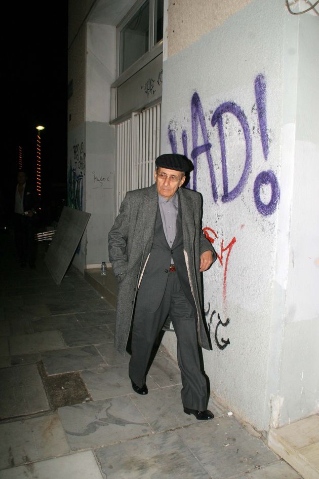 Στων αγγέλων τα μπουζούκια