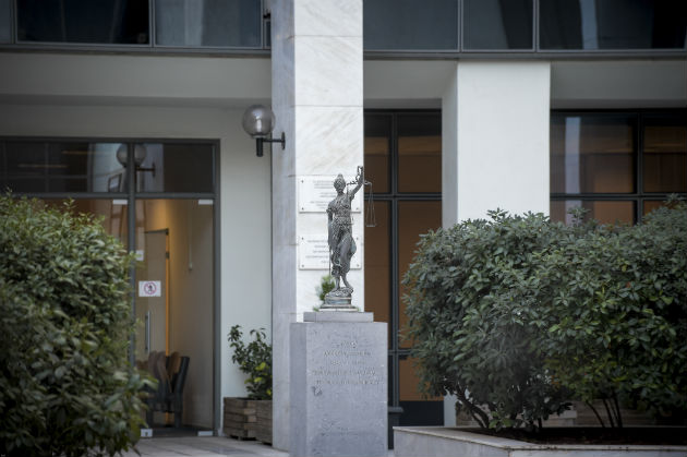 Τηλεφώνημα στην «Εφ.Συν.» για βόμβες στο Ελεγκτικό Συνέδριο