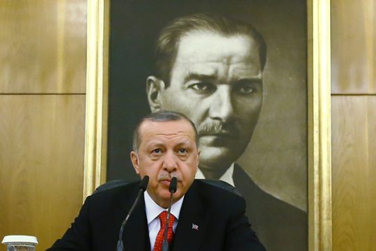 Πρώτα αναγνώριση της Κύπρου και μετά βίζα
