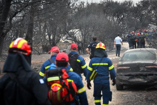 Οι θεομηνίες, οι πολιτικοί, οι ευθύνες
