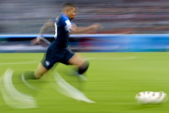 Η Γαλλία πήγε «σφαίρα» στον τελικό