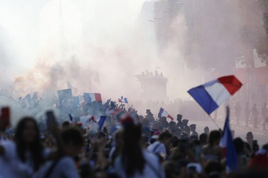 Πανηγυρισμοί και παρατράγουδα