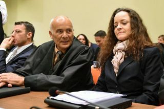 Ισόβια στη νεοναζί για ηθική αυτουργία σε δέκα δολοφονίες