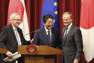 Συμφωνία ελεύθερου εμπορίου ανάμεσα σε Ε.Ε. και Ιαπωνία, με «παγίδα» για τους πολίτες