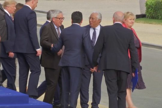 Διευκρινίσεις Κομισιόν για το «τρέκλισμα» του Γιούνκερ