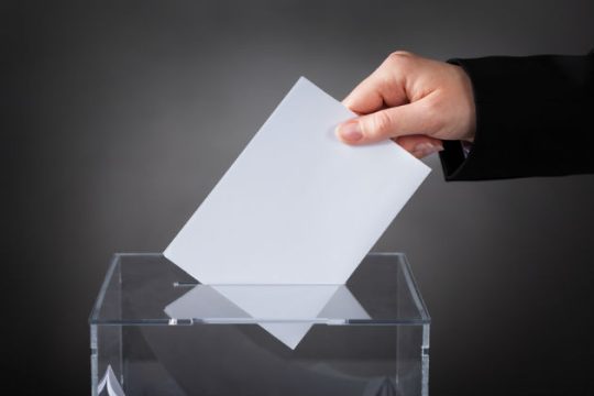 Σύσταση επιτροπής για την ψήφο των Ελλήνων του εξωτερικού
