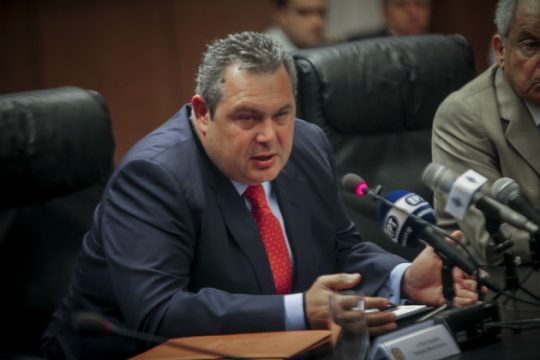 «Δημοψήφισμα, εκλογές ή 180 βουλευτές για τη συμφωνία των Πρεσπών»