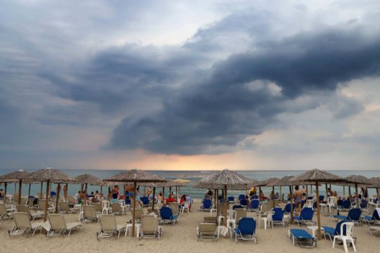 Περιορίζονται στα βορειοανατολικά οι βροχές