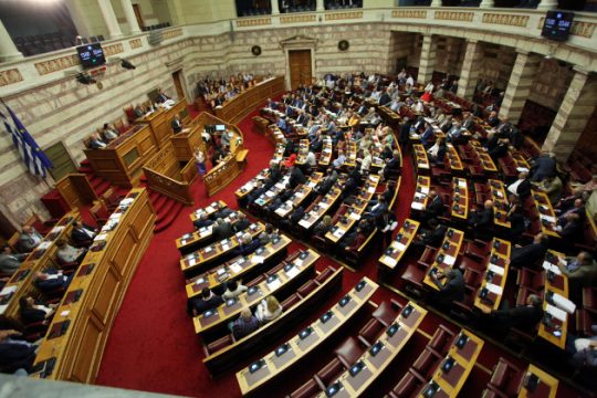 Πέρασε εν μέσω διαξιφισμών ο «Κλεισθένης»