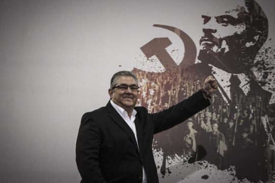 Αλλο η κριτική κι άλλο το θράσος