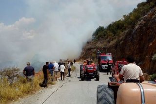 Μάχη με τις φλόγες και στον νομό Χανίων