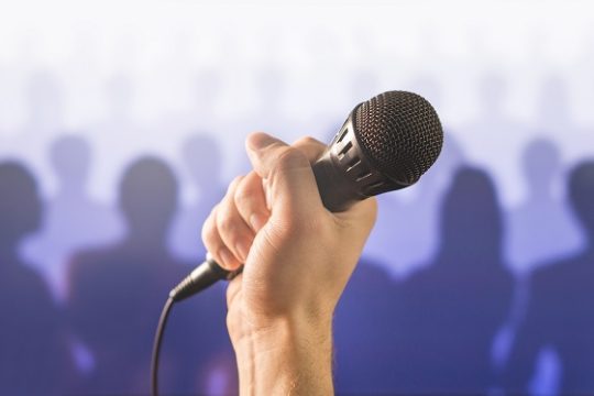 Παραδείγματα επιτελεστικού λόγου