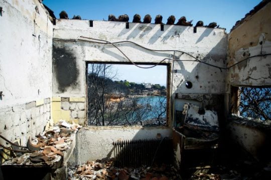 Τι δείχνει η πρώτη αυτοψία στα κτίρια της Ανατολικής Αττικής