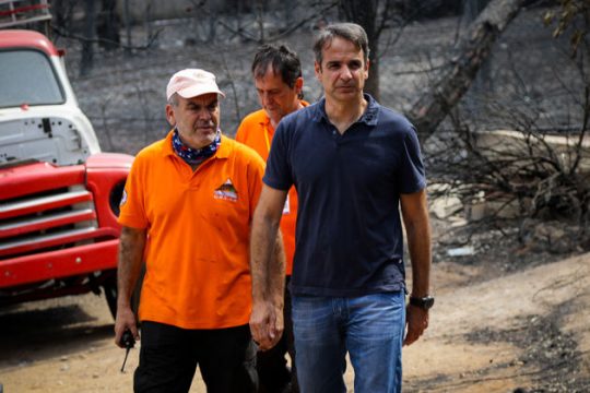 Αυτοψία Μητσοτάκη σε Μάτι και Ραφήνα