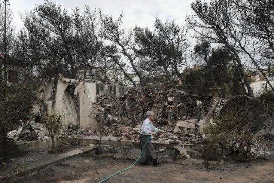«Ο άνεμος ο πιο θανατηφόρος παράγοντας πυρκαγιών σε αστικές περιοχές»