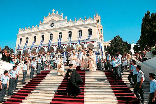 Παράταση για τη διοίκηση του ιδρύματος Ευαγγελιστρίας της Τήνου