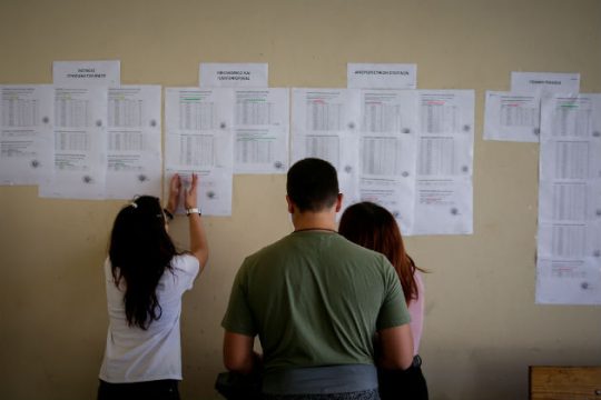 «Γκρέμισμα» των βάσεων σε Ιατρικές, πτώση στα Πολυτεχνεία, στο ύψος τους οι Νομικές!