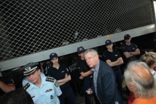Διαμαρτυρία της ΠΟΕΔΗΝ με ένταση στο υπ. Οικονομικών