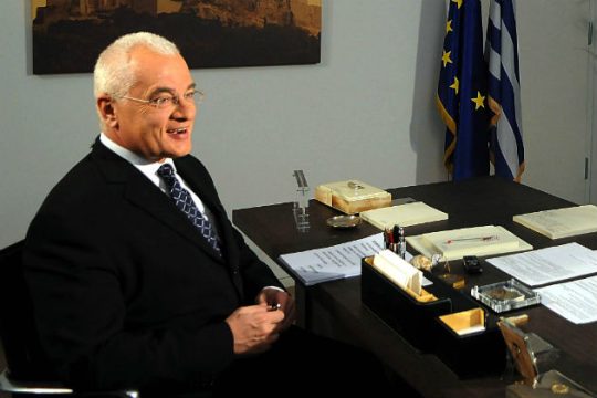 Πρετεντέρης βουτηγμένος στο ρατσισμό
