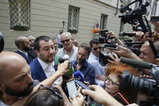 Ούνα φάτσα… άλλη ράτσα
