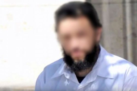 Βιάστηκαν να τον απελάσουν και τώρα τον θέλουν πίσω