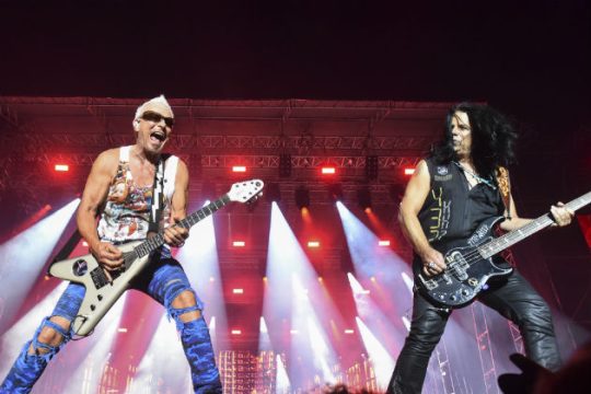 Οι Scorpions… τσιμπούν ακόμη