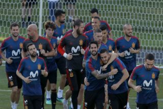 Τρέχουν και σημαδεύουν τον Ντε Χέα