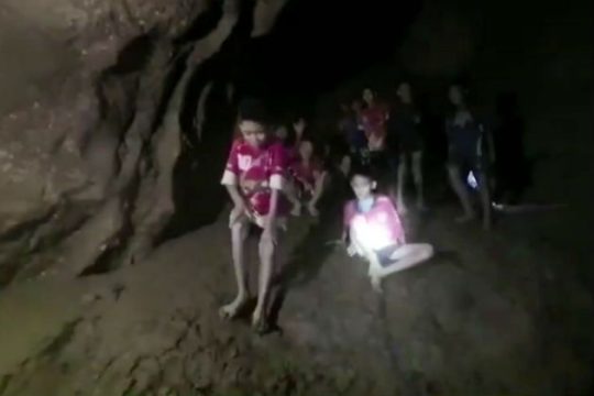 Τα παιδιά μπορεί να μείνουν παγιδευμένα επί μήνες