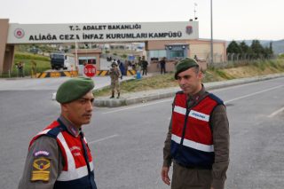 «Μέσα» και ο Αμερικανός πάστορας