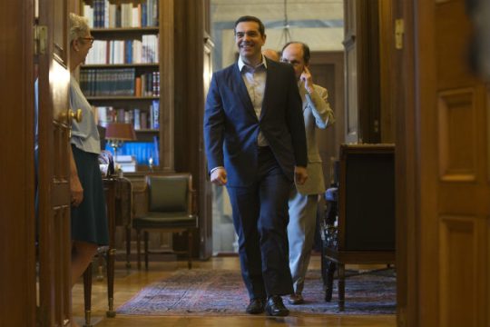 Αλ. Τσίπρας: Ρυθμίσεις για τη βελτίωση της θέσης των εργαζομένων