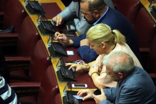 Τέλος στις αχανείς περιφέρειες