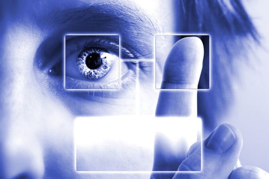 Big Brother για το… ωράριο