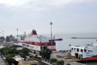 Καταγγέλλουν συνθήκες γαλέρας στη γραμμή Πάτρας – Ιταλίας