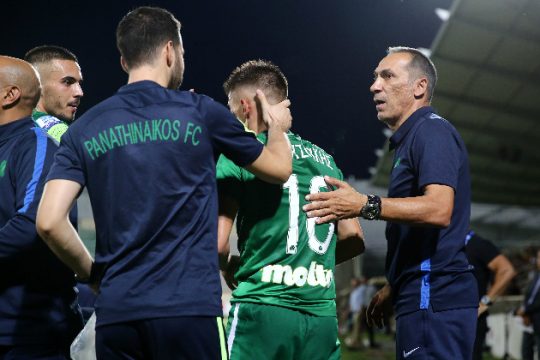 «Ψήνει» φορ-έκπληξη και κρατάει… σταντ μπάι τον Μακέντα