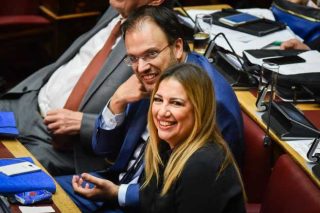 Οι τρεις προτεραιότητες της Φώφης