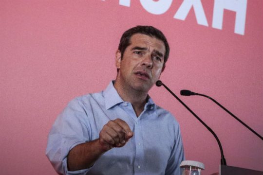 Bloomberg: Ανασχηματισμός πριν από «εκλογές πόλωσης»