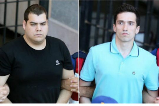 Η Τουρκία απελευθέρωσε τους δύο Έλληνες στρατιωτικούς