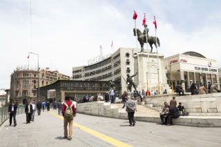 Κυρώσεις ΗΠΑ σε δύο Τούρκους υπουργούς για τον κρατούμενο Αμερικανό πάστορα