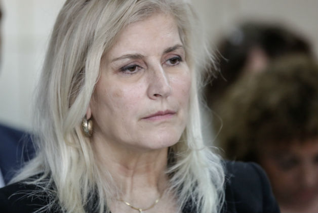 Αυλωνίτου εναντίον Οικονόμου σημειώσατε Χ