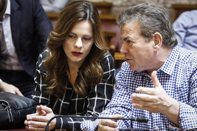 Με αριστερό πρόσημο σε εργασιακά και ασφαλιστικό