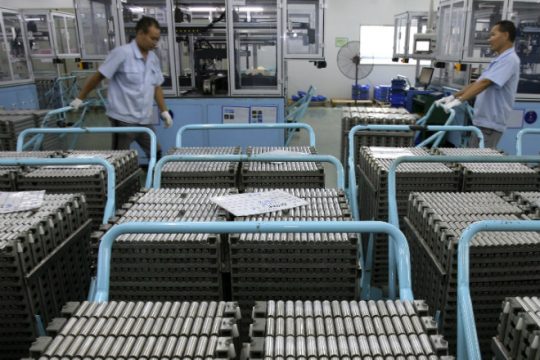 Κλιμάκωση εμπορικού πολέμου με δασμούς – αντίποινα από την Κίνα