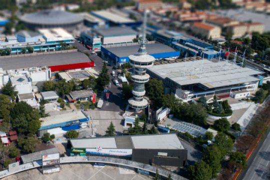 Με «συγκεκριμένα μέτρα» στη ΔΕΘ ο πρωθυπουργός